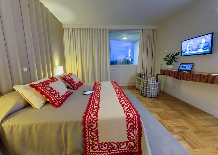 Hotel De - Sao Bartolomeu 3*