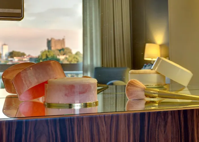 Hotel De - Sao Bartolomeu 3*